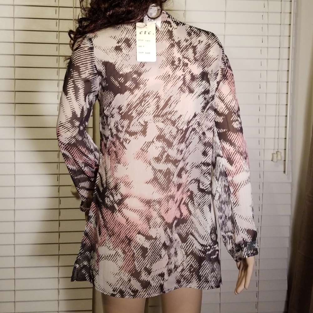 NWT lazy daisy sequined sheer Tunic Sz Sm - Picture 4 of 7